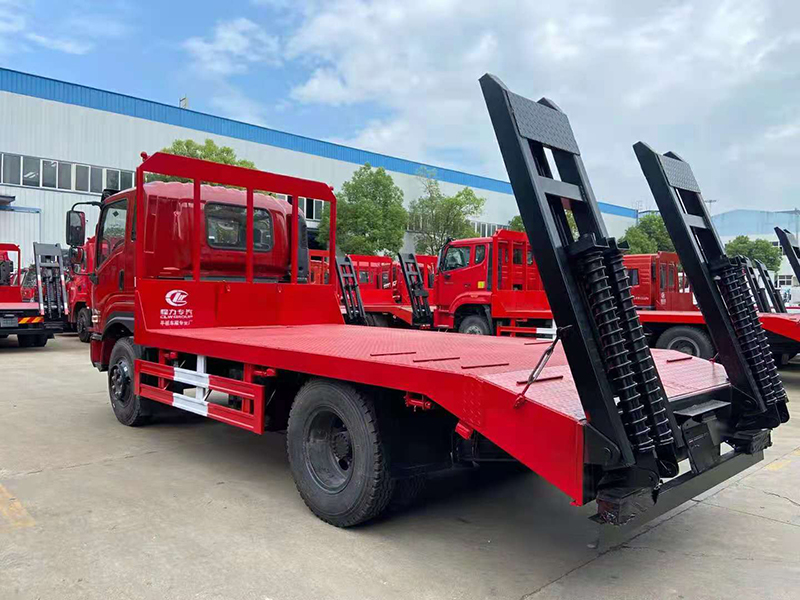 國六東風(fēng)D1單橋平板運(yùn)輸車
