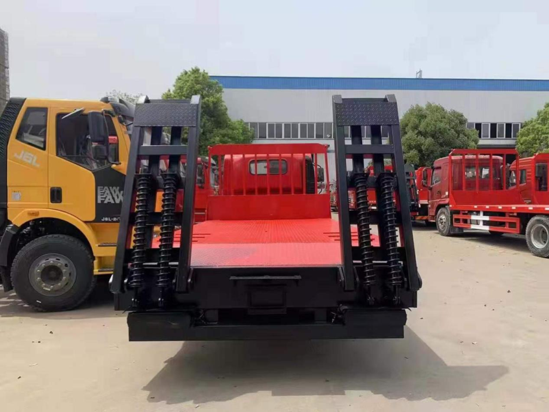 國(guó)六解放龍V單橋牌平板運(yùn)輸車
