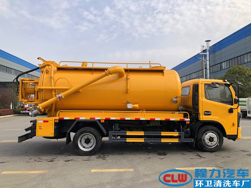 國(guó)六東風(fēng)大多利卡9.2方清洗吸污車(chē)一體罐