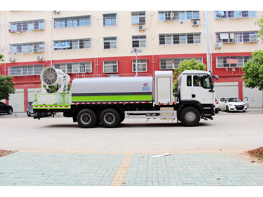 重汽汕德卡后雙橋抑塵車(chē)國(guó)六16立方/50-120米霧炮