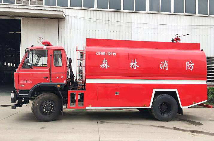 東風四驅(qū)森林消防車